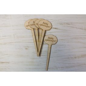   Natúr fa - Beszúrós "Boldog születésnapot!"gravírozott tábla 5db/csomag