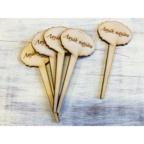   Natúr fa - "Anyák napjára" beszúrós gravírozott tábla 5db/csomag