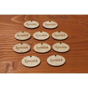   Natúr fa - "Szeretlek" ovál tábla 2,5x4cm 10db/csomag