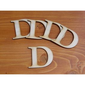 Natúr fa - Betű Carmen 5db/csomag 5cm