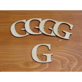 Natúr fa - Betű Carmen 5db/csomag 5cm