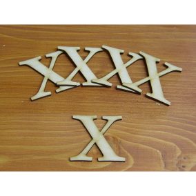 Natúr fa - Betű Carmen 5db/csomag 5cm