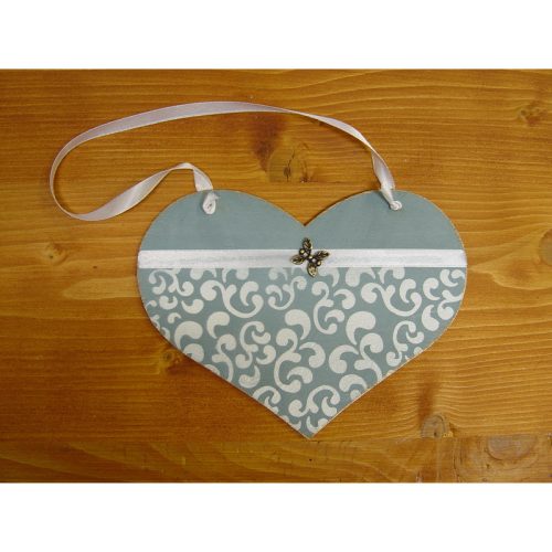 Natúr fa - Szív pufi 18cm