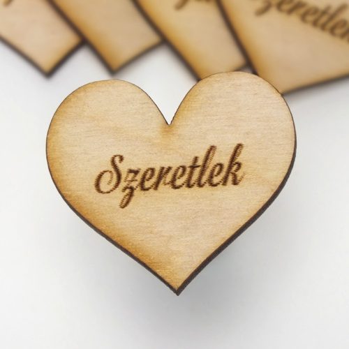 Natúr fa - Szív "Szeretlek" 4cm 5db/cs