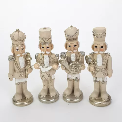 1db Diótörő álló 6cm (4 féle)