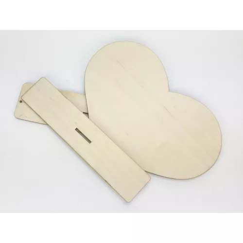 Natúr fa - Talpas szív 18x24cm