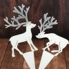 Natúr fa - Beszúrós szarvas pár 2db/cs fehér-ezüst csillámos