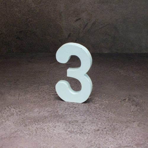 Fa asztalszámok fehér 3-as 1db/csomag