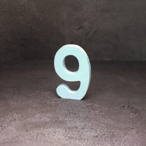 Fa asztalszámok fehér 9-es 1db/csomag