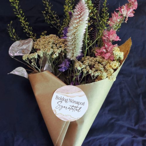 Matrica - Nőnapi márványos matricák 15db/lap 