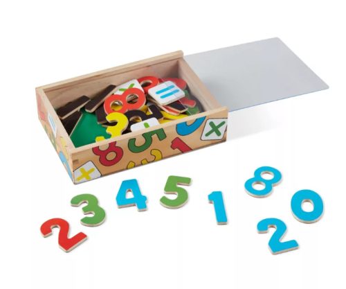 Melissa & Doug Fa Mágneses Számkészlet – 37 Darab, szám, oktató játék 5+ éves kortól