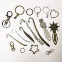 Fém díszek, drótok és alkatrészek