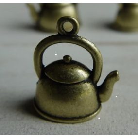 medál - teáskanna réz színű 1,6x2 cm