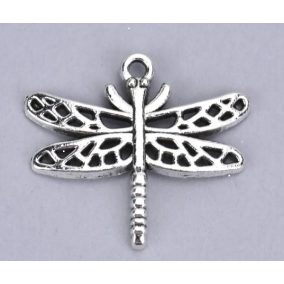 medál - ezüst szitakötő 2,6 x 2,3 cm