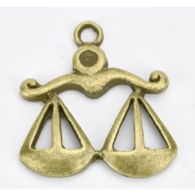 Medél - mérleg réz színű 2,4 x 2,6 cm