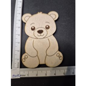 Fa díszes mackó – 5 × 7 cm