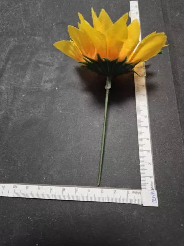 Selyem napraforgófej 9 cm – Dekoratív művirág vidám kompozíciókhoz