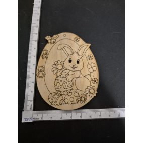 Fából készült nyuszifigura tojásokkal (9x6 cm)